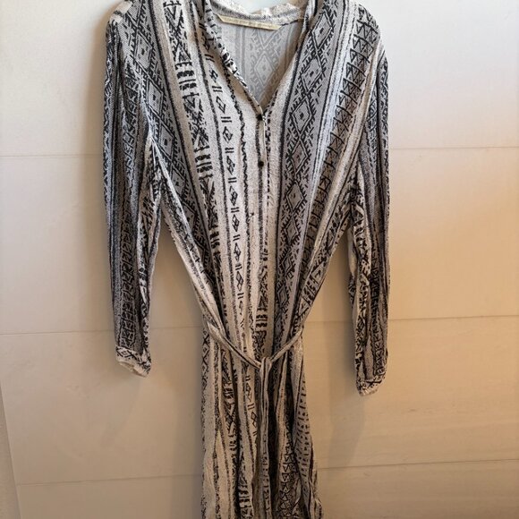 Twelfth Street Cynthia Vincent Belted Shirt Dress Size 8 Boho Tribal Print - Picture 3 of 6